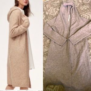 The group by Babaton ammonious sweater long sz s